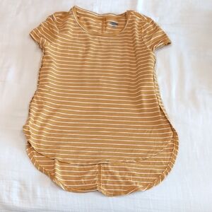 Old Navy Short Sleeve Tee in Mustard Size XS (5)